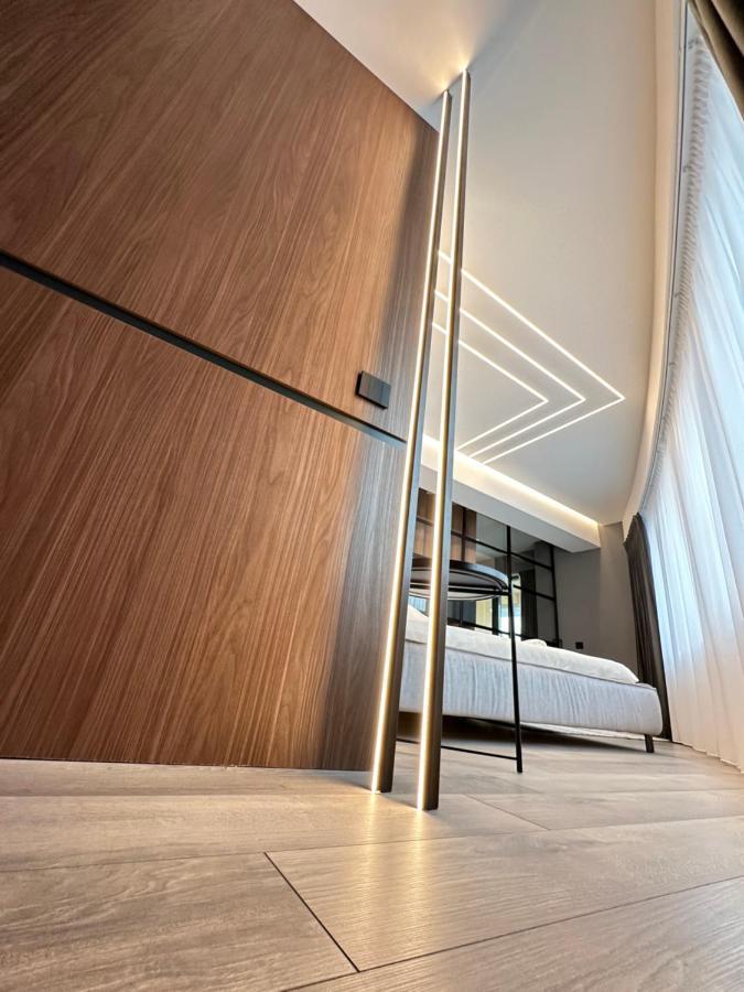 Boudoir Apartment City Tower - 15Th Floor Cluj-Napoca Extérieur photo